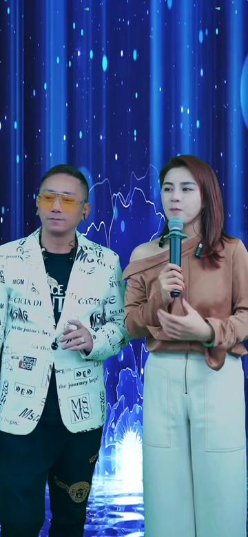 歌手:饶天亮,小九演唱《犯错》