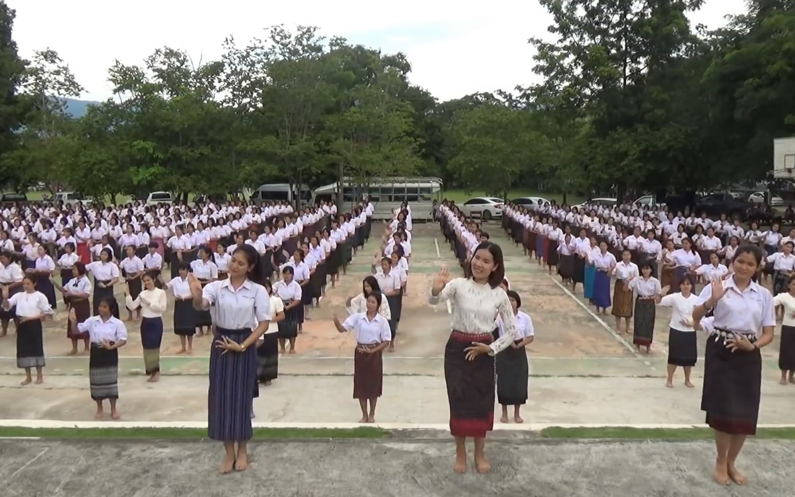 [图]一些遇见的视频_รำวงสาวบ้านแต้ โรงเรียนเกษตรสมบูรณ์