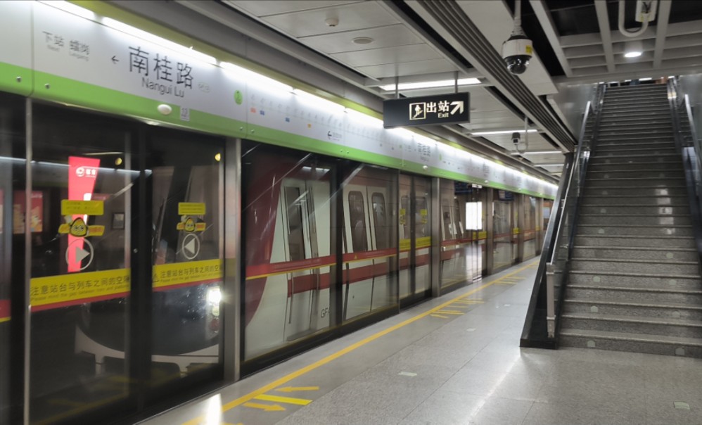 [广佛地铁] 广佛线红二原装车63x64进出南桂路站