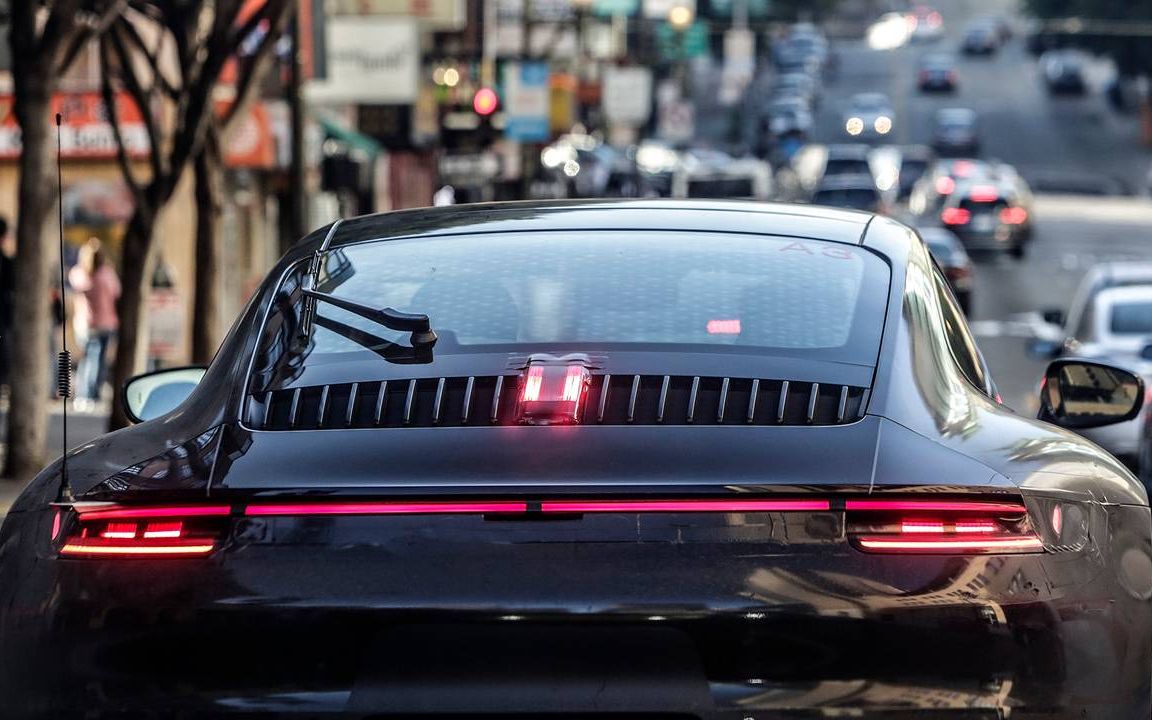 尾灯真帅20款保时捷911卡雷拉4s看一眼必爱