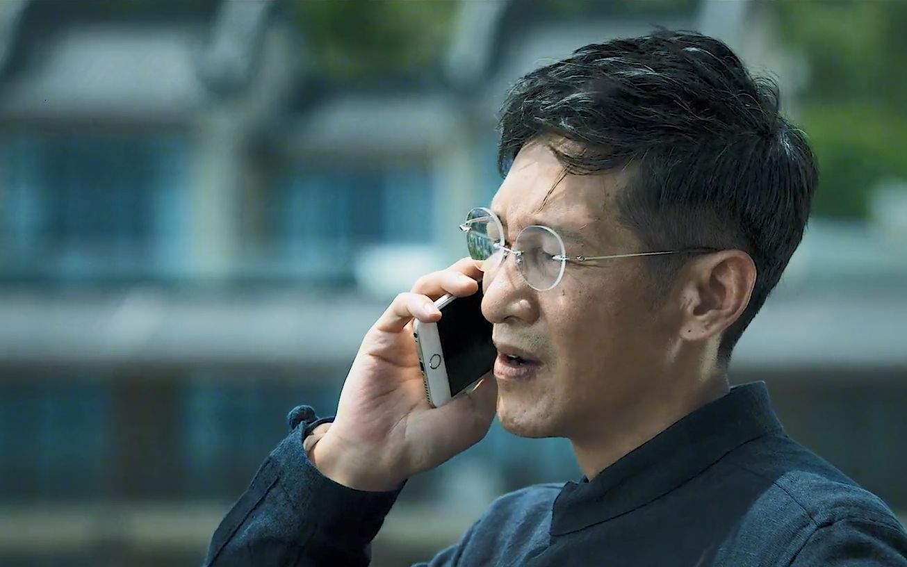 真不愧为东叔,几部手机就可以掌控大局!_哔哩哔哩_bilibili