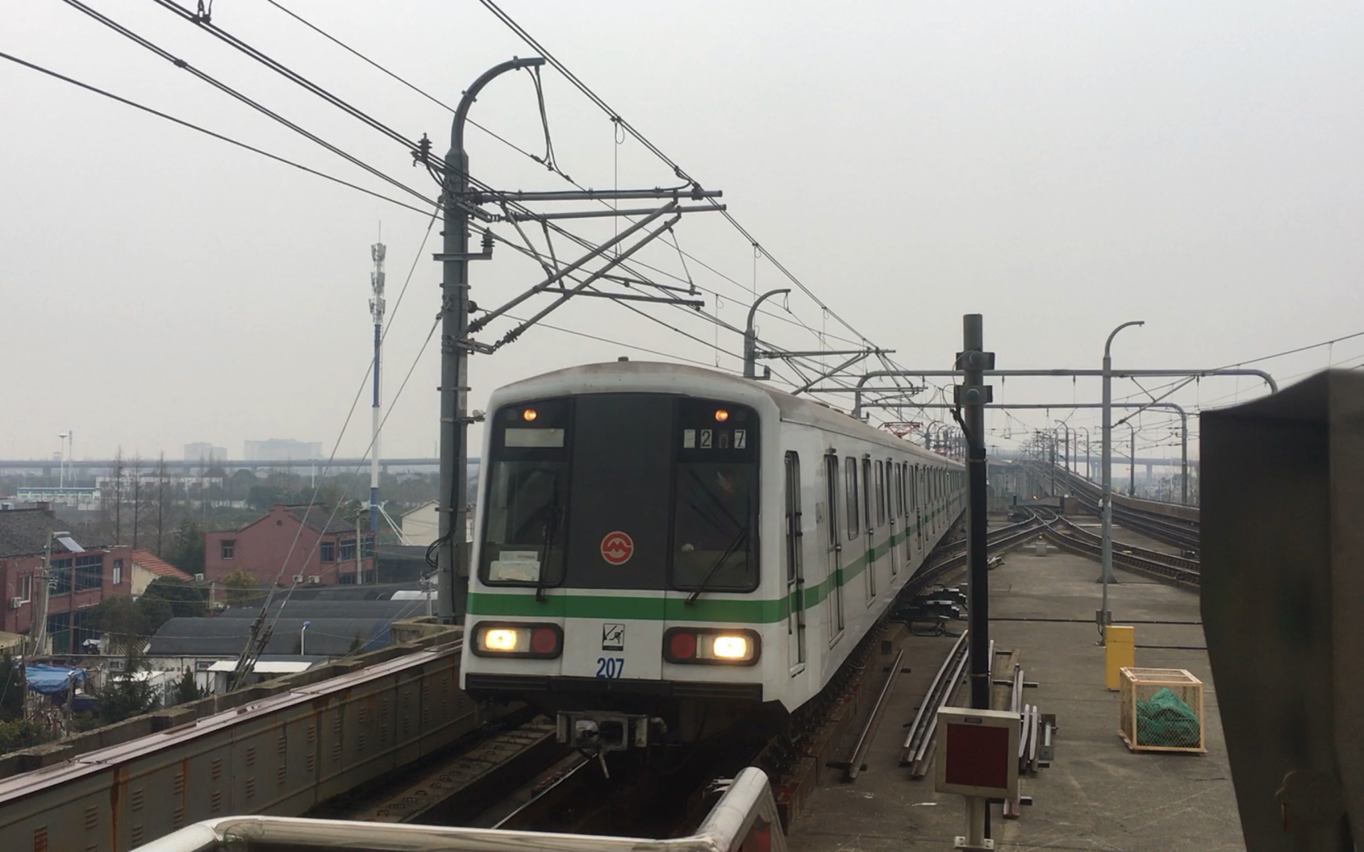 【上海地铁】2号线远东大道西瓜207进站