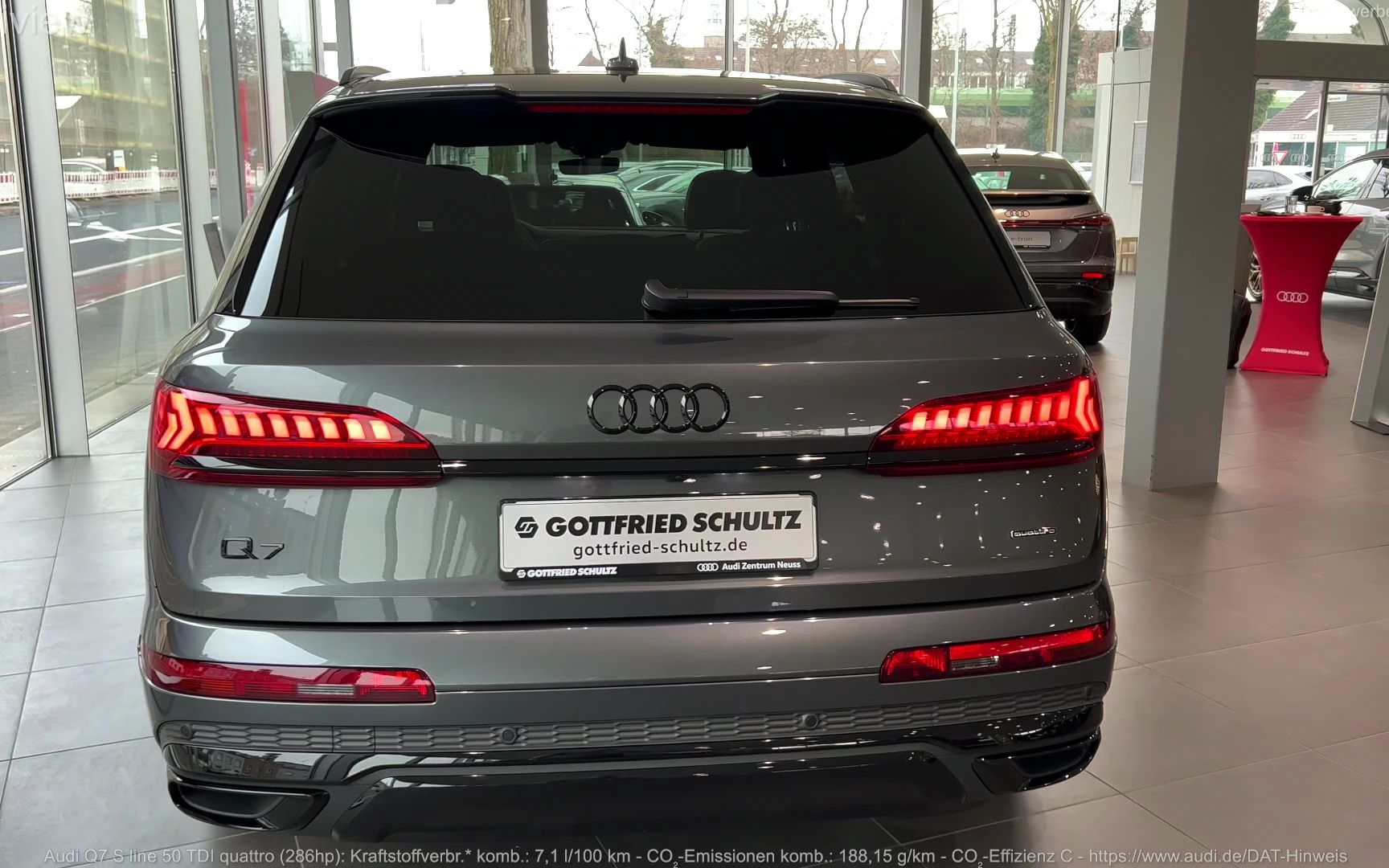 2023 奥迪 q7 sline 50 tdi quattro 286hp马力评测欣赏