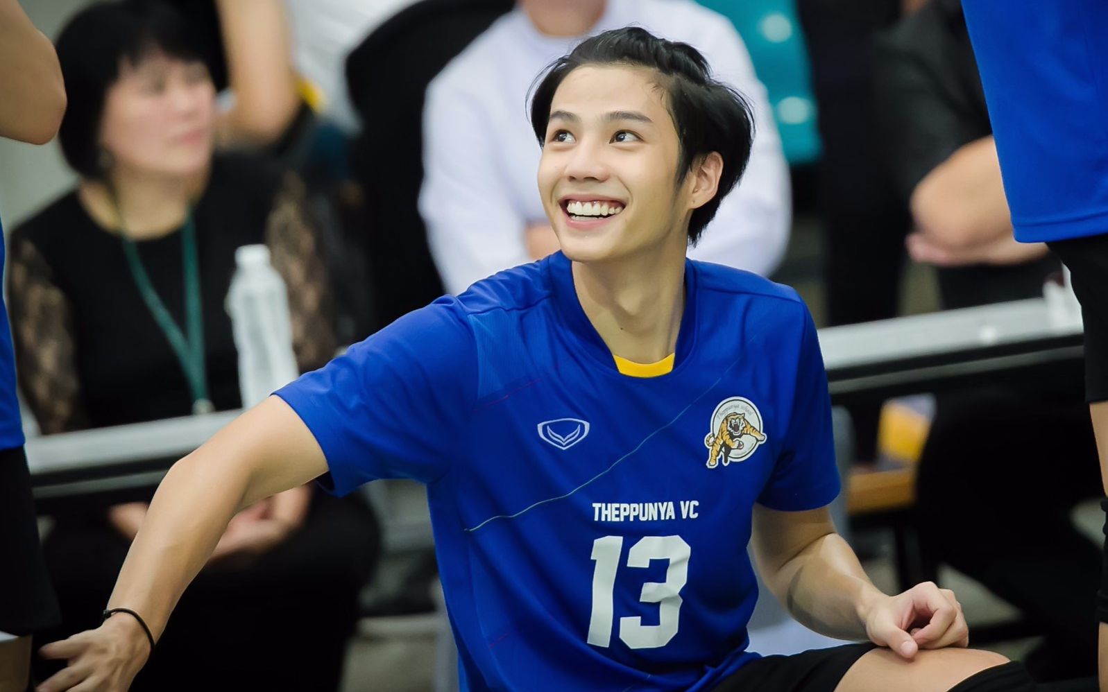 bankthitiinsstory合集bankinsstory合辑能更新就更新