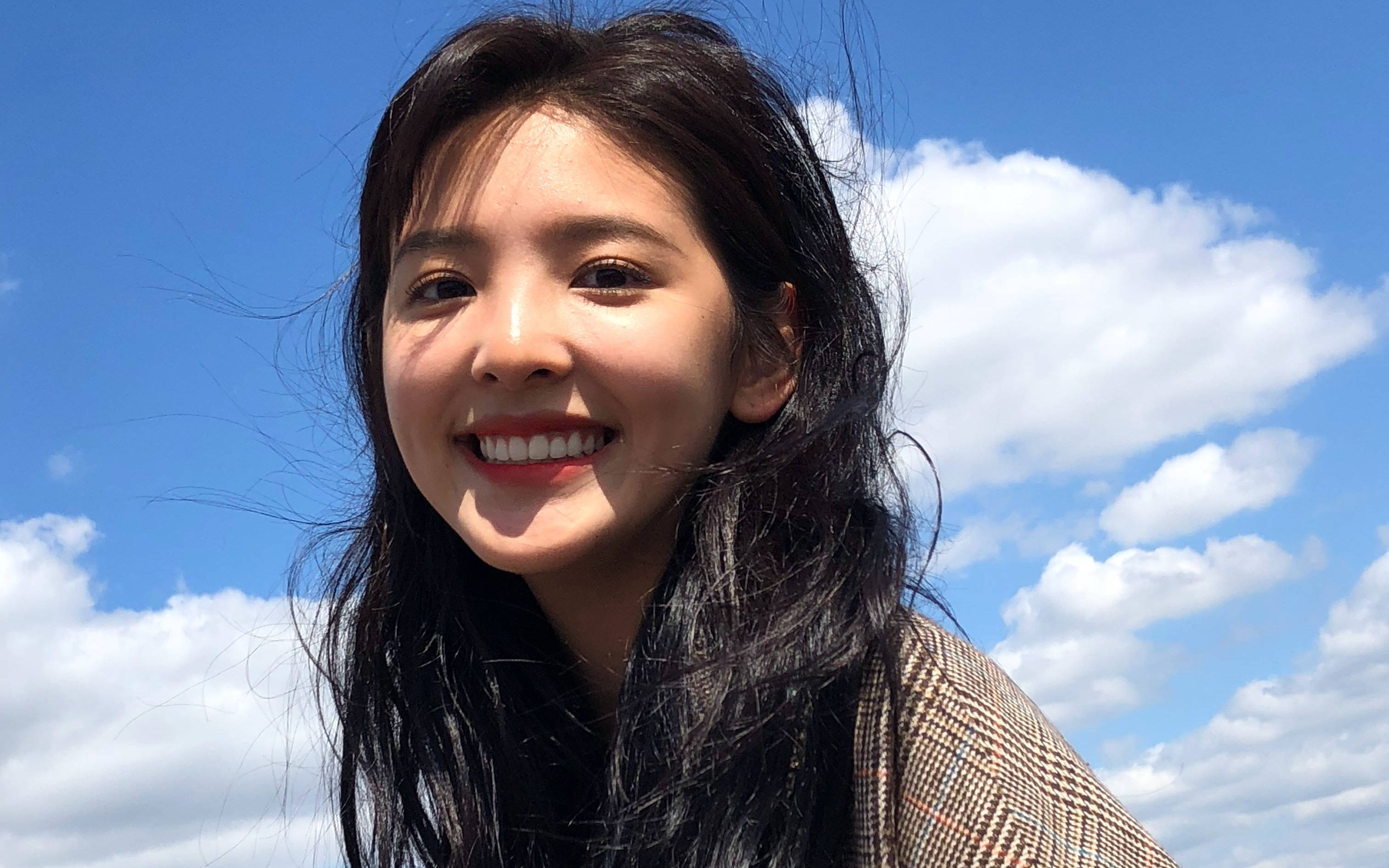章若楠(顾森湘)抖音日常,被王思聪关注的女人,干净漂亮的女生