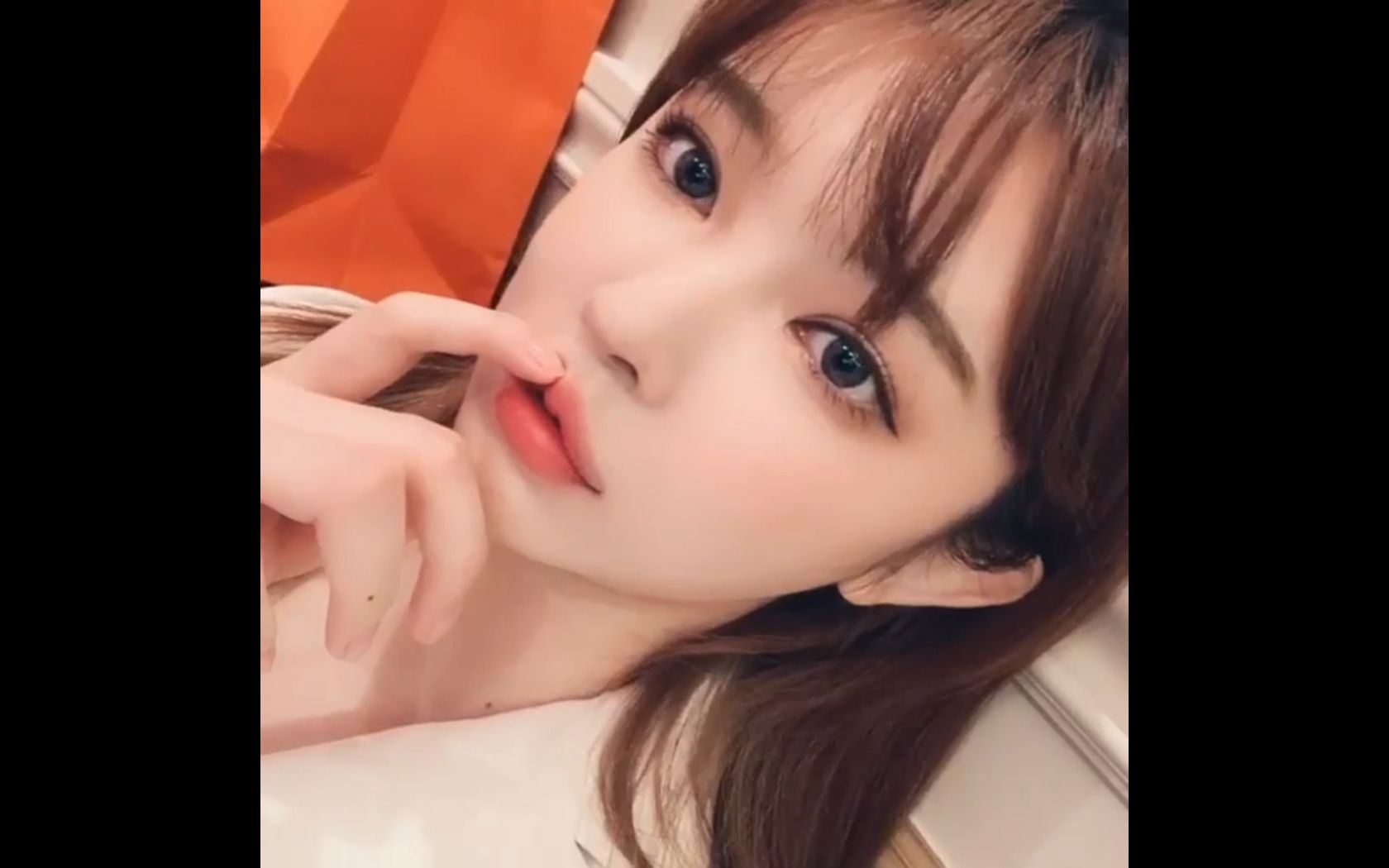 阿英ins自拍 我们阿英盛世美颜_哔哩哔哩)つロ 干杯-bilibili