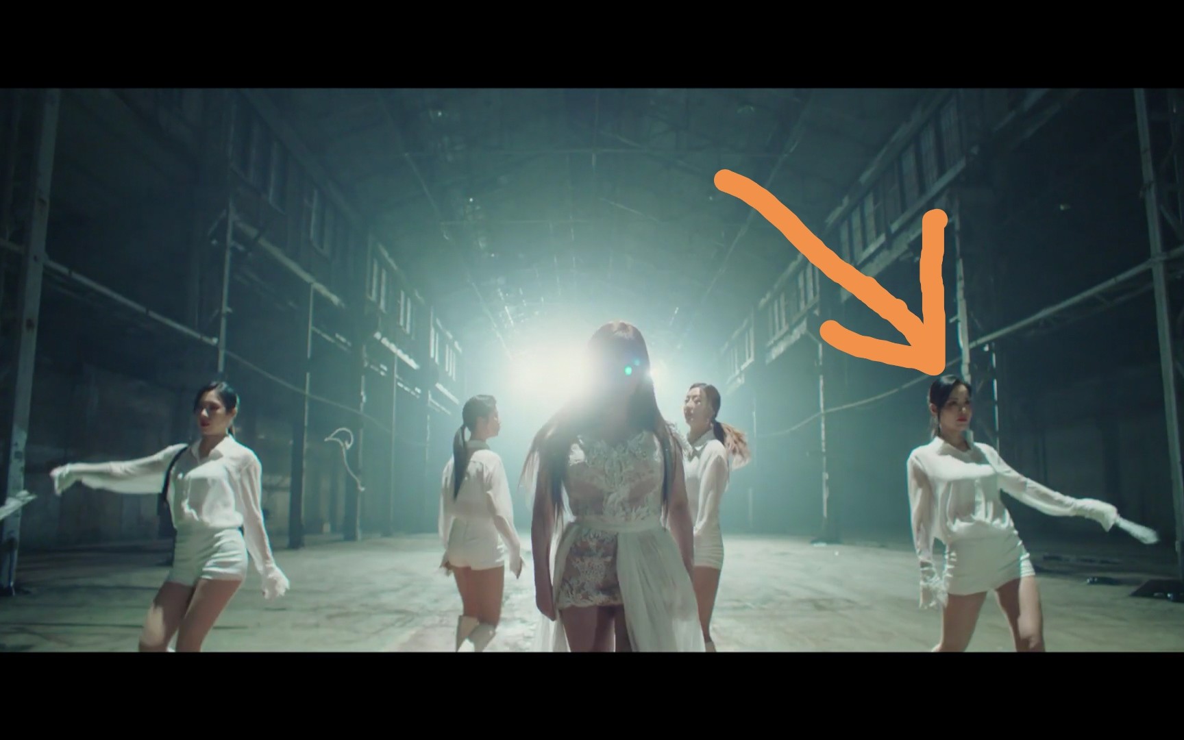 yuri姐姐伴舞朴春新歌《spring》低马尾也太仙女了吧