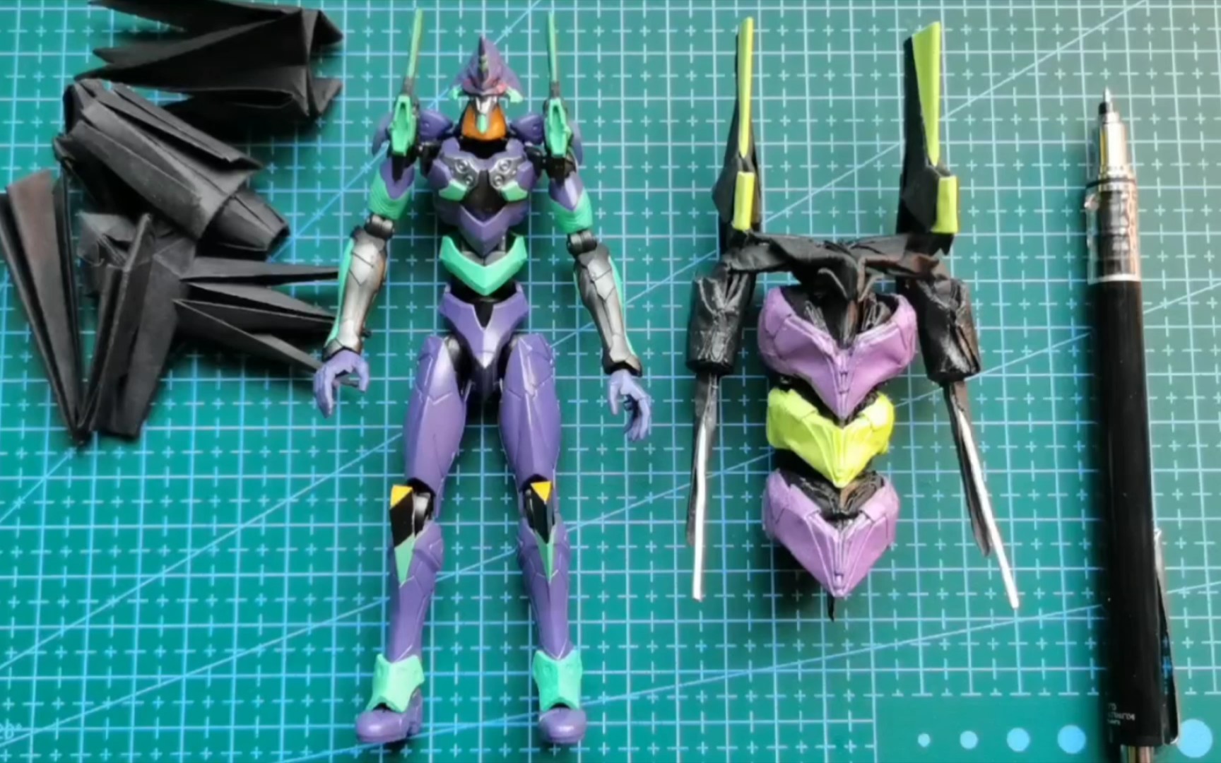 纸模一起来看看本c的半成品初号机纸模吧