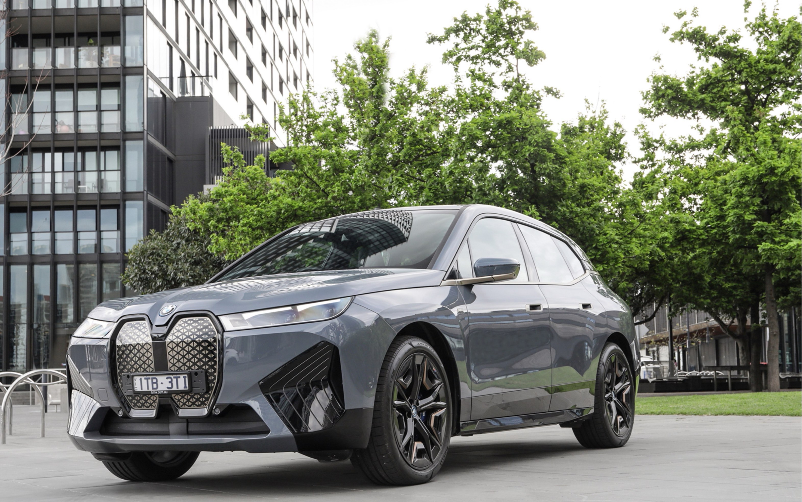 提新车 速度贴膜 宝马ix专车专用 漆面保护膜