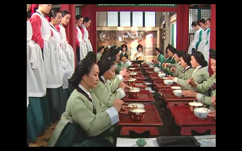 【大长今】煮饭比赛结果揭晓,韩尚宫赢得最高尚宫位置