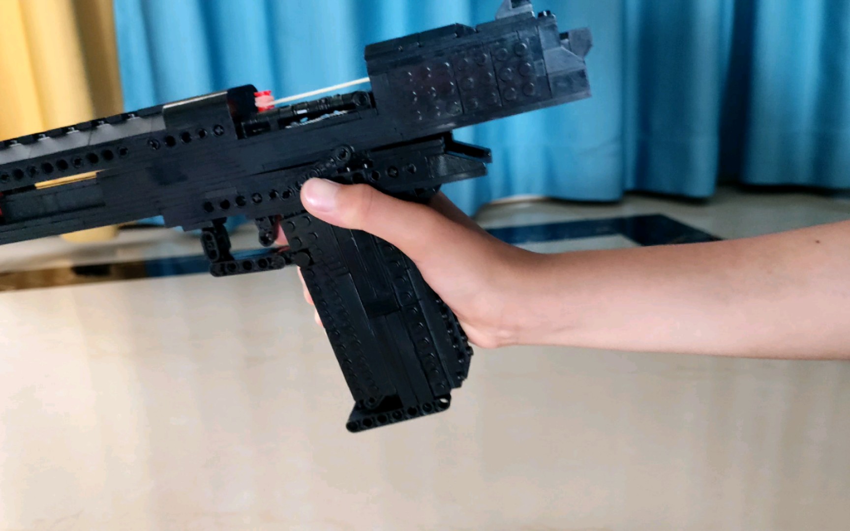 乐高沙漠之鹰惯性空挂