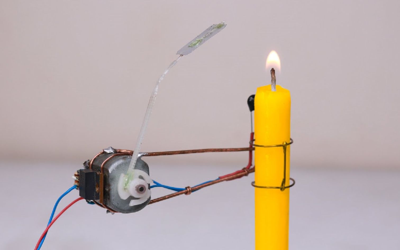 打造蜡烛自动熄灭器,想了半天,没想出来这东西有什么用