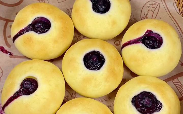 蓝莓山药小饼,无水无油,松软好吃,健脾养胃