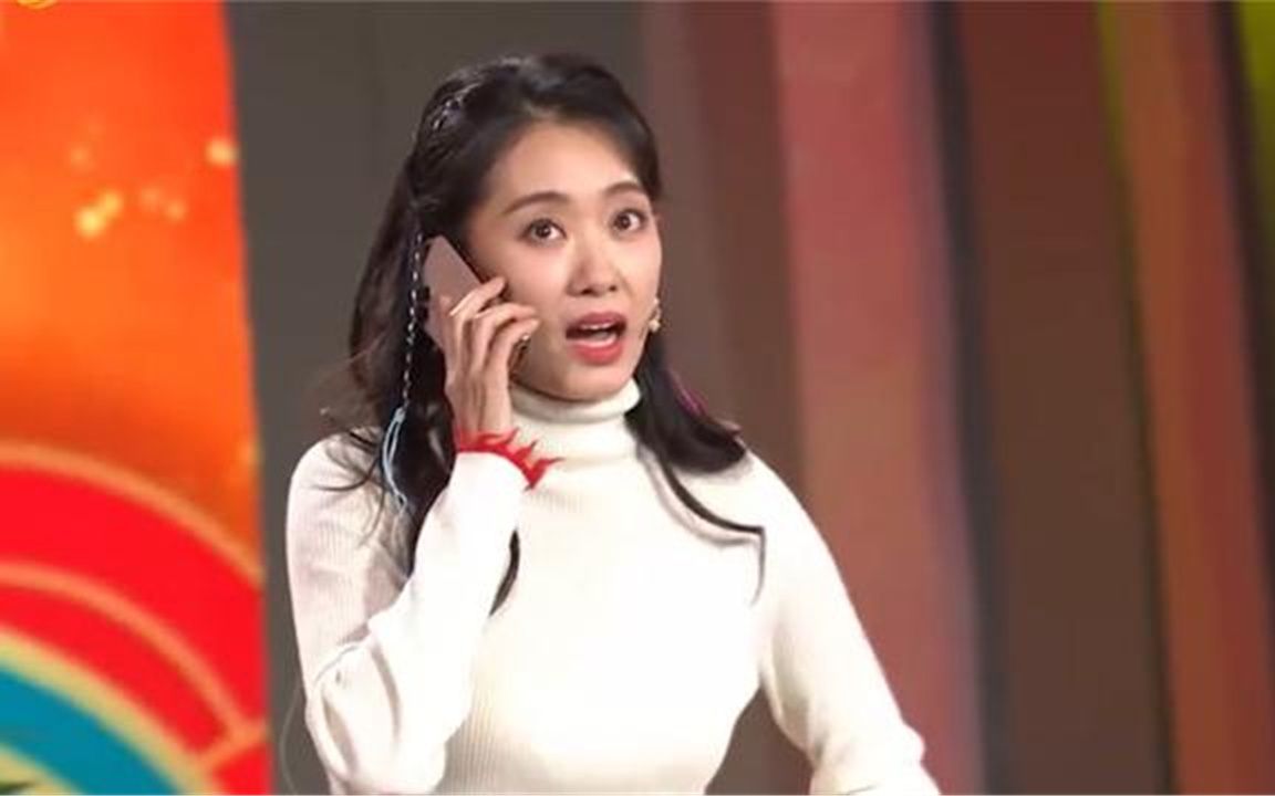 搞笑小品名场面,张小斐说自己不会撒谎,结果撒起慌来面不改色_哔哩