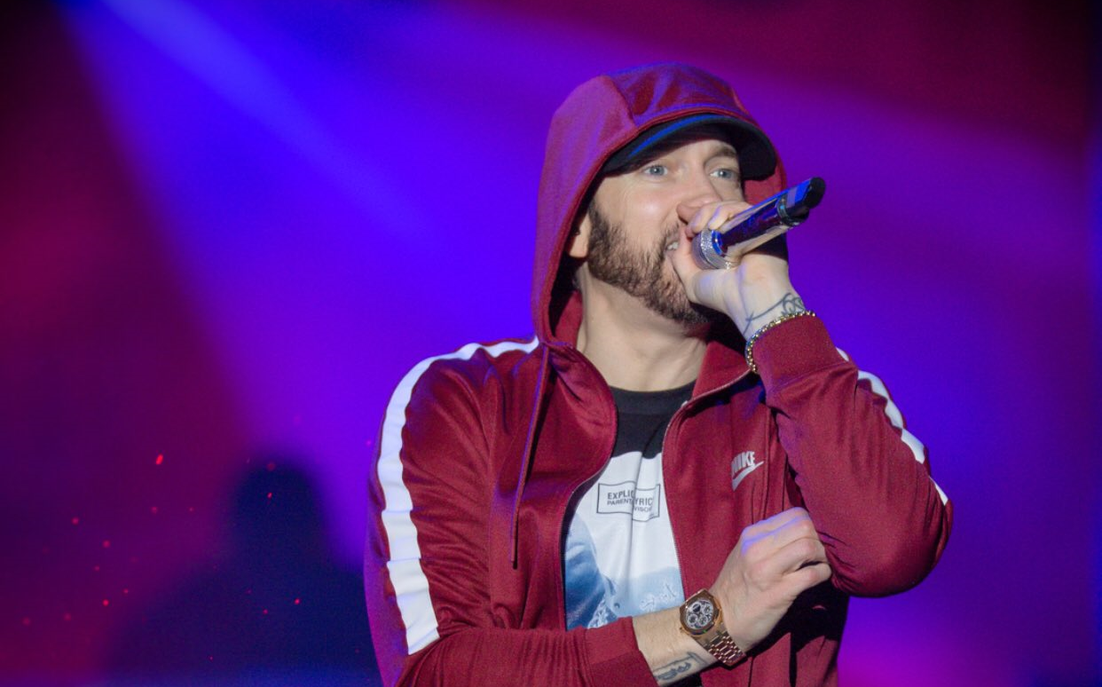 [eminem]阿姆竟在演唱会约会麻辣鸡?波士顿音乐节全场视频 2018.5.27