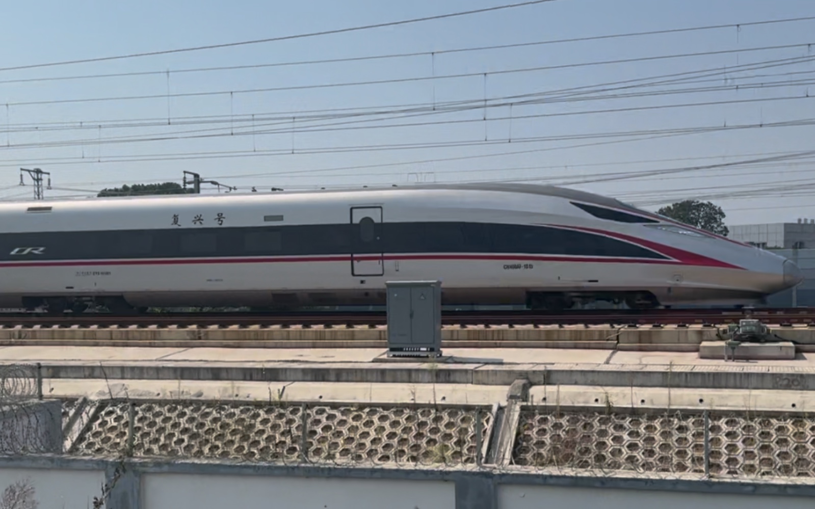 广铁cr400af担当g1182/3(杭州西-广州南)达速跨越德清站