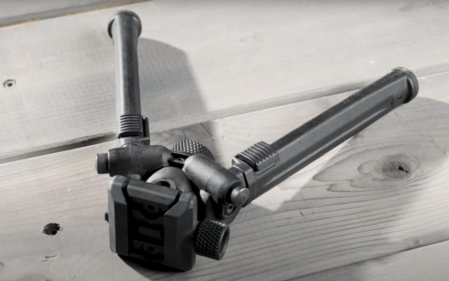 magpul qr rail grabber两脚架_哔哩哔哩 (゜-゜)つロ 干杯~-bilibili