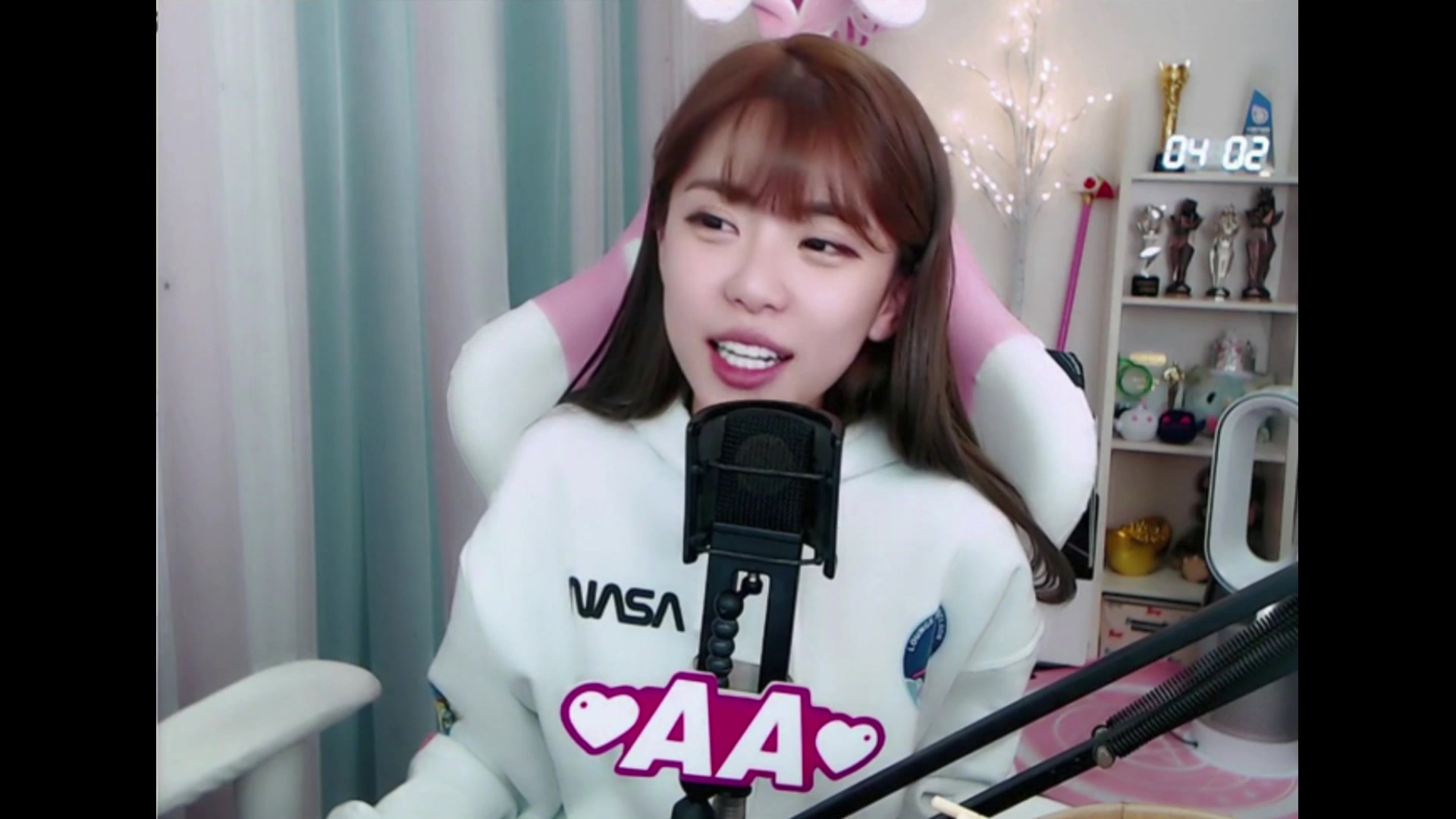 周淑怡天秀网文生成器疯狂安排骆歆记得