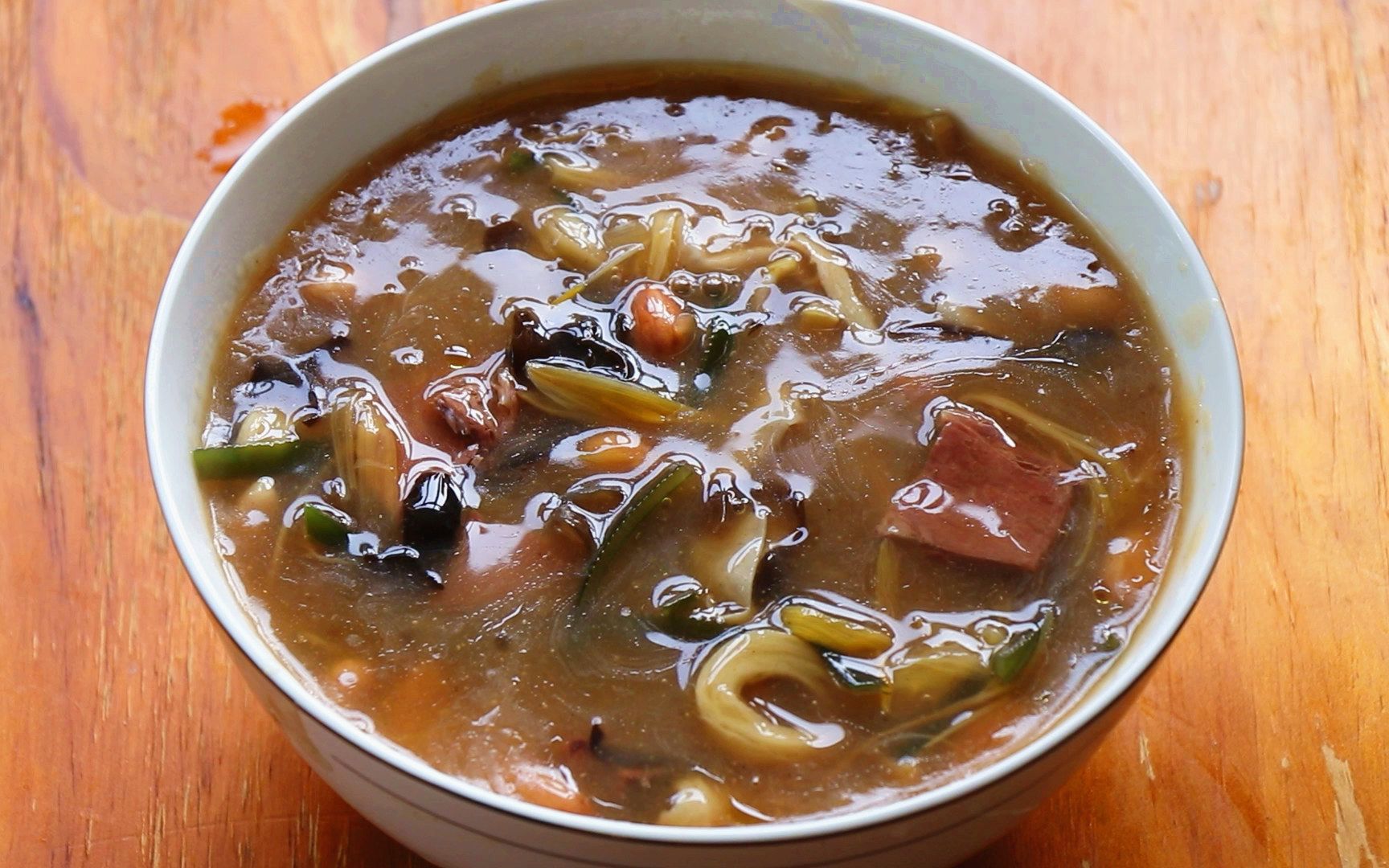 【胡辣汤】味美汤浓,真材实料,天天喝都不过瘾_哔哩哔哩_bilibili