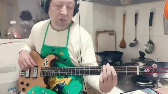 Download Video: 《Sweet Child O`Mine》Bass Cover