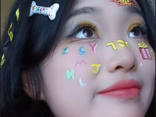 时代少年团应援妆容