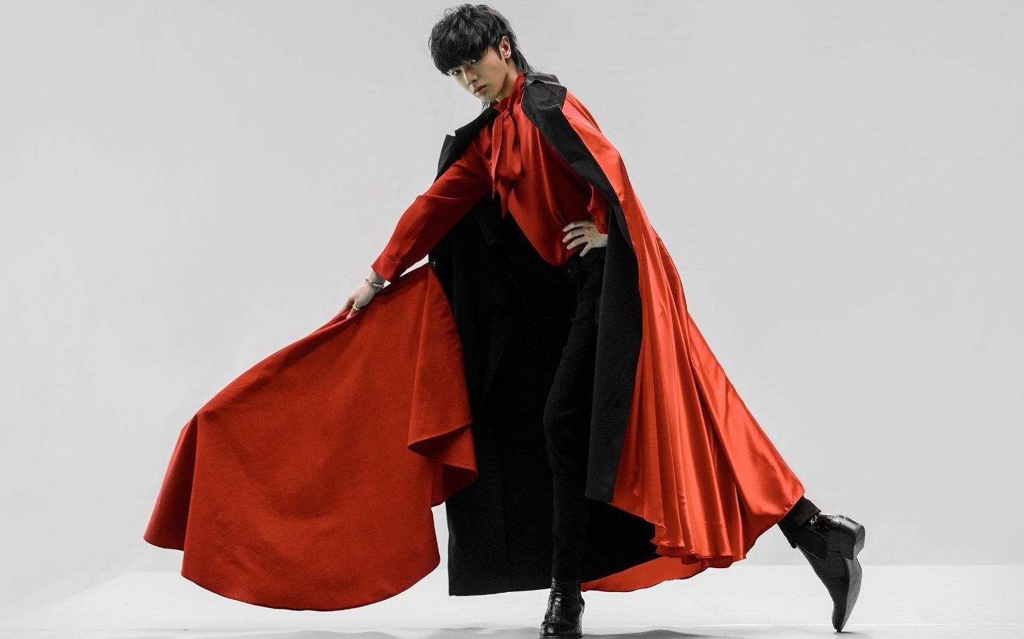 华晨宇斗牛mv拍摄花絮