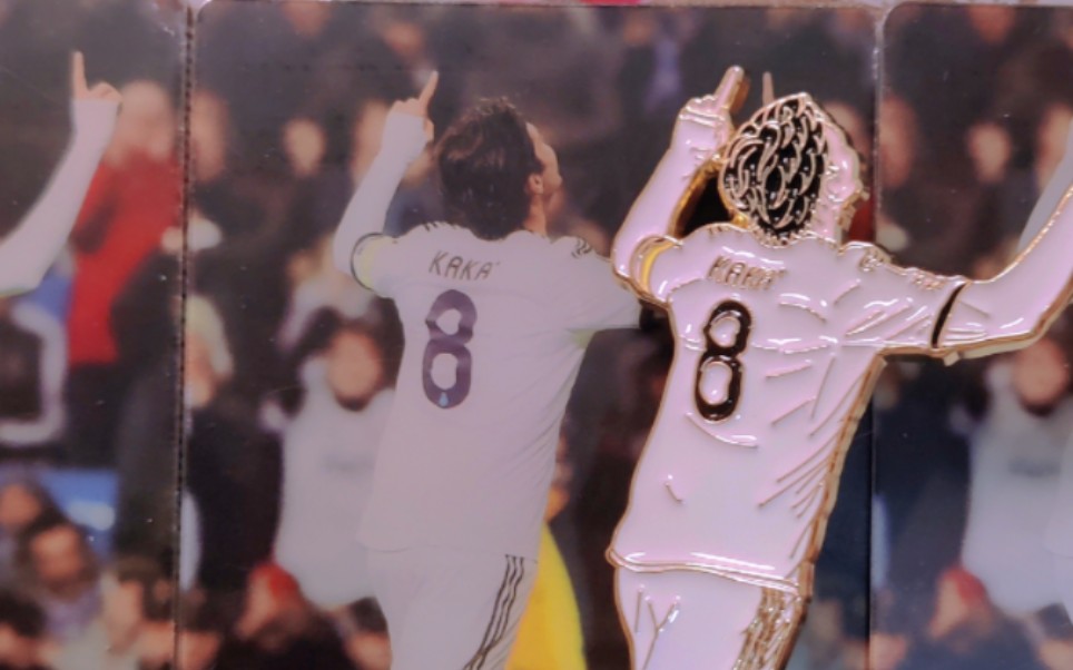 【8cm卡卡金属徽章开箱】双手指天的虔诚信徒-上帝之子卡卡