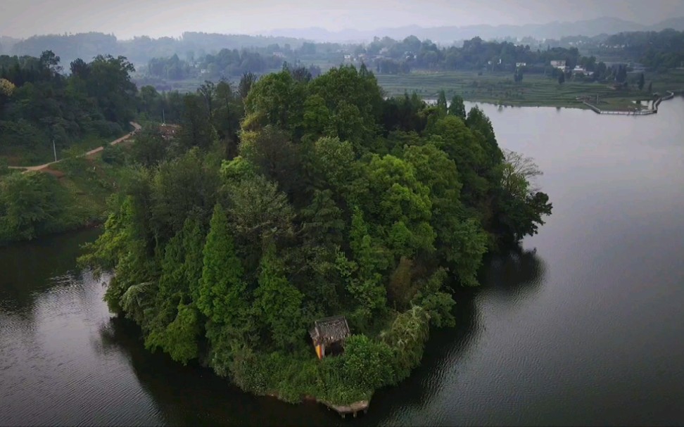 雅安市名山区清漪湖湿地公园