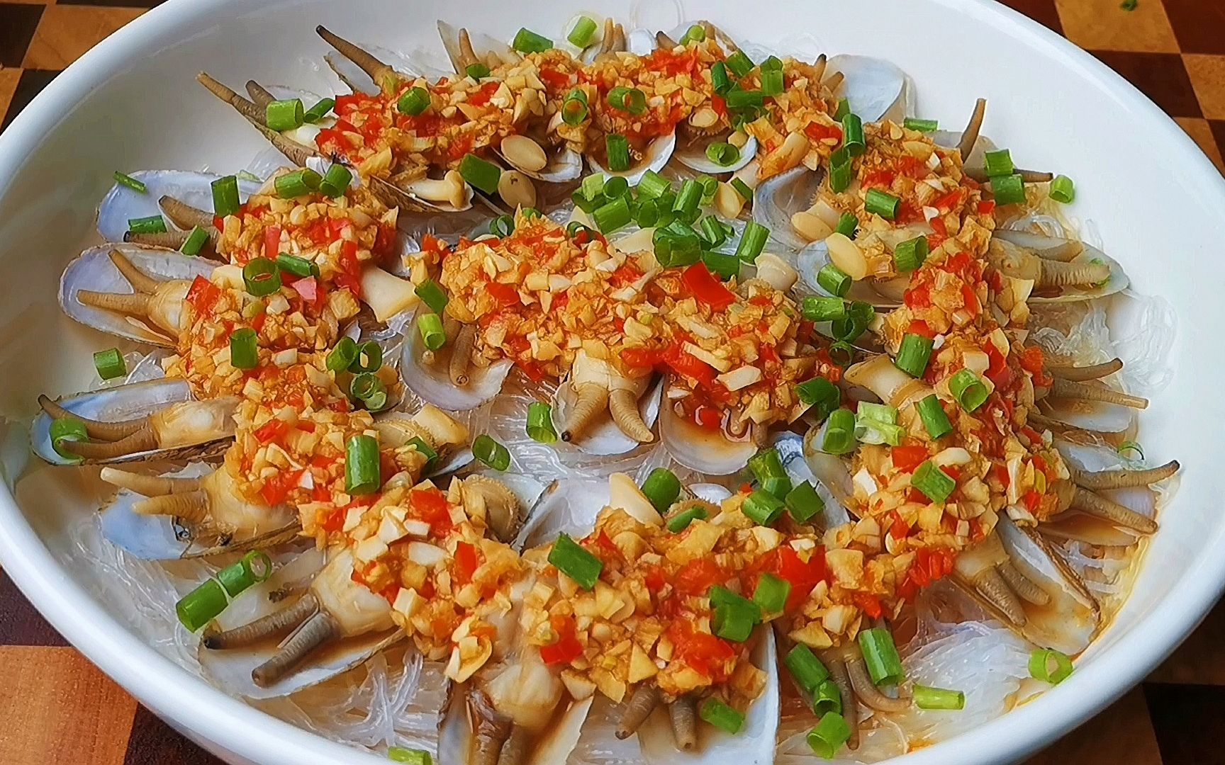 蒜蓉蛏子,福建人的家常菜,原来这样做才好吃,吃一次就念念不忘