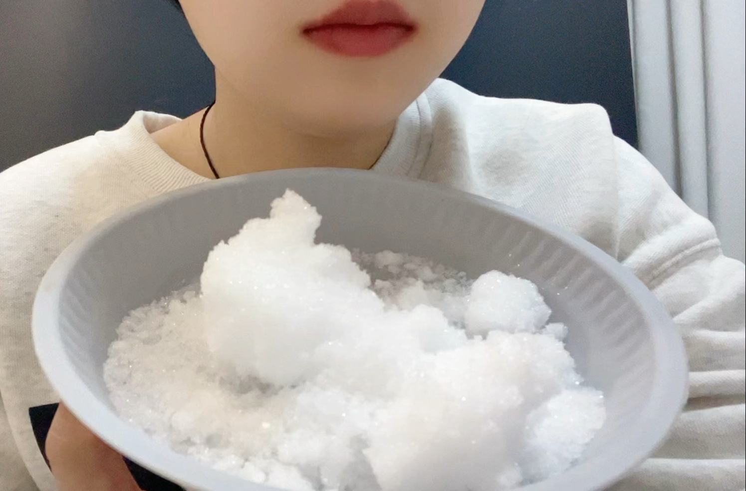 晚上好呀，颗粒散霜-脆冰冰冰冰冰冰-脆冰冰冰冰冰冰-哔哩哔哩视频