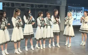 下载视频: SNH48 TEAM X《三角函数》公演20211028