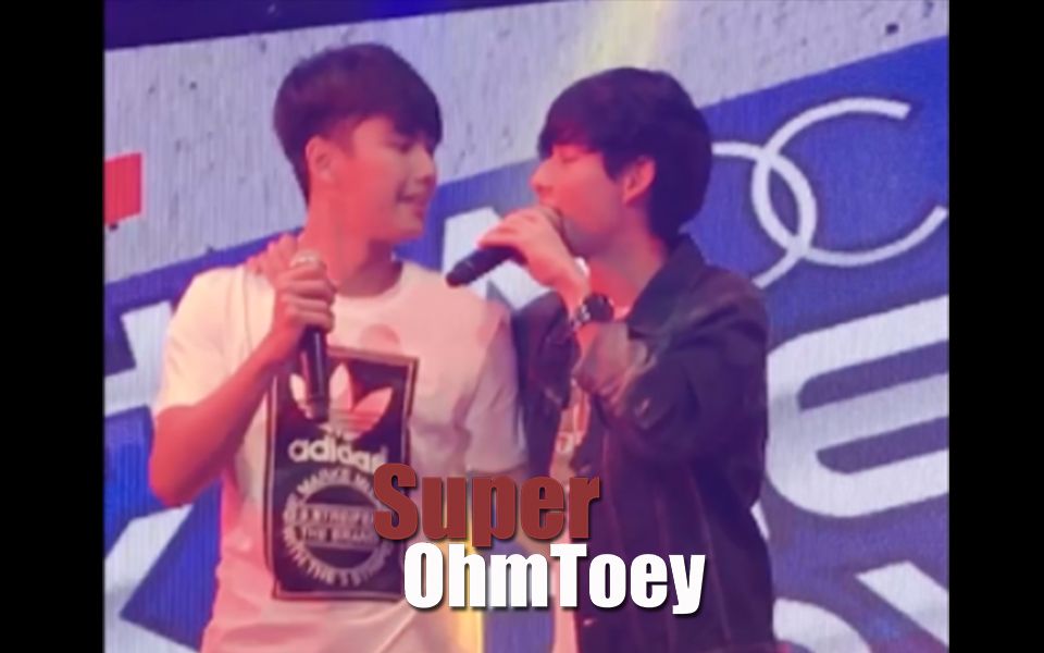 [图]【爱来了别错过】SOT -showdc七重爱表演ot 双人focus（ohmtoey）（Ohm×Toey）FB （OT）