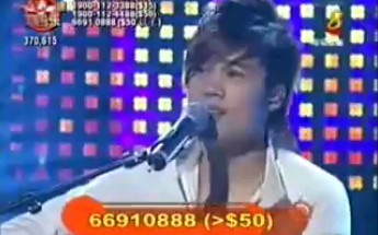 [图]Tank 2007新加坡慈善演出《专属天使+城里的月光+月亮代表我的心+听海+非你莫属》