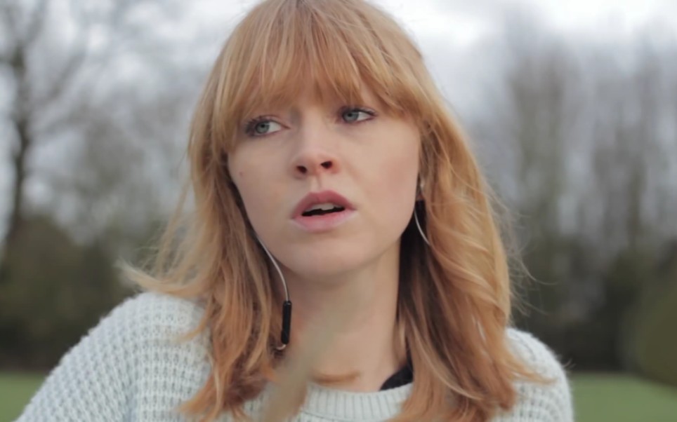 [图]Lucy Rose---Red Face