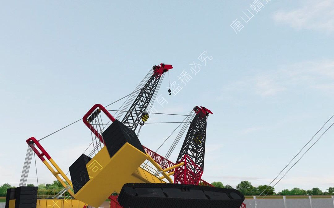 大型翻车现场-履带吊侧翻