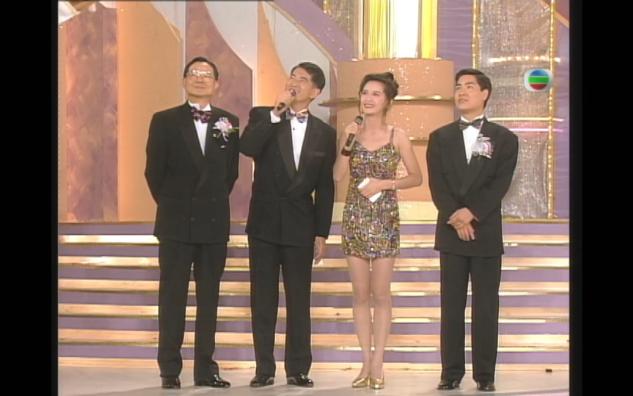 黄日华和张智霖两版"郭靖"比试射术,谁会赢呢