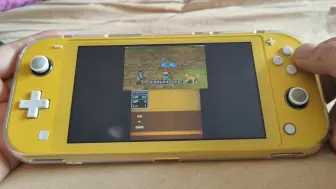 Скачать видео: Switchlite 玩3ds勇者斗恶龙11太卡了