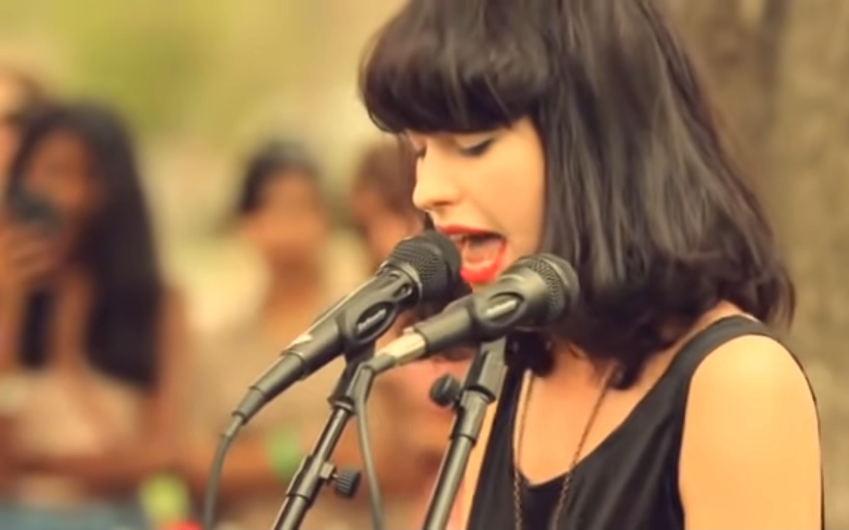 [图]Kimbra - Settle Down (live SXSW 2012 - Spotify Sessions)