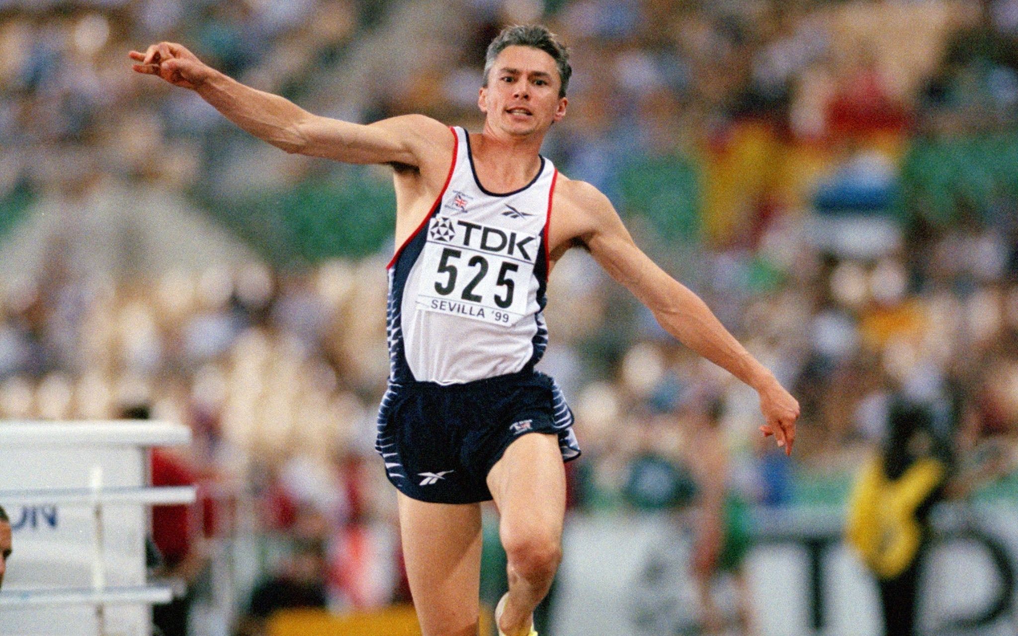 男子三级跳历史纪录top10集锦,爱德华兹和泰勒谁是历史第一人?