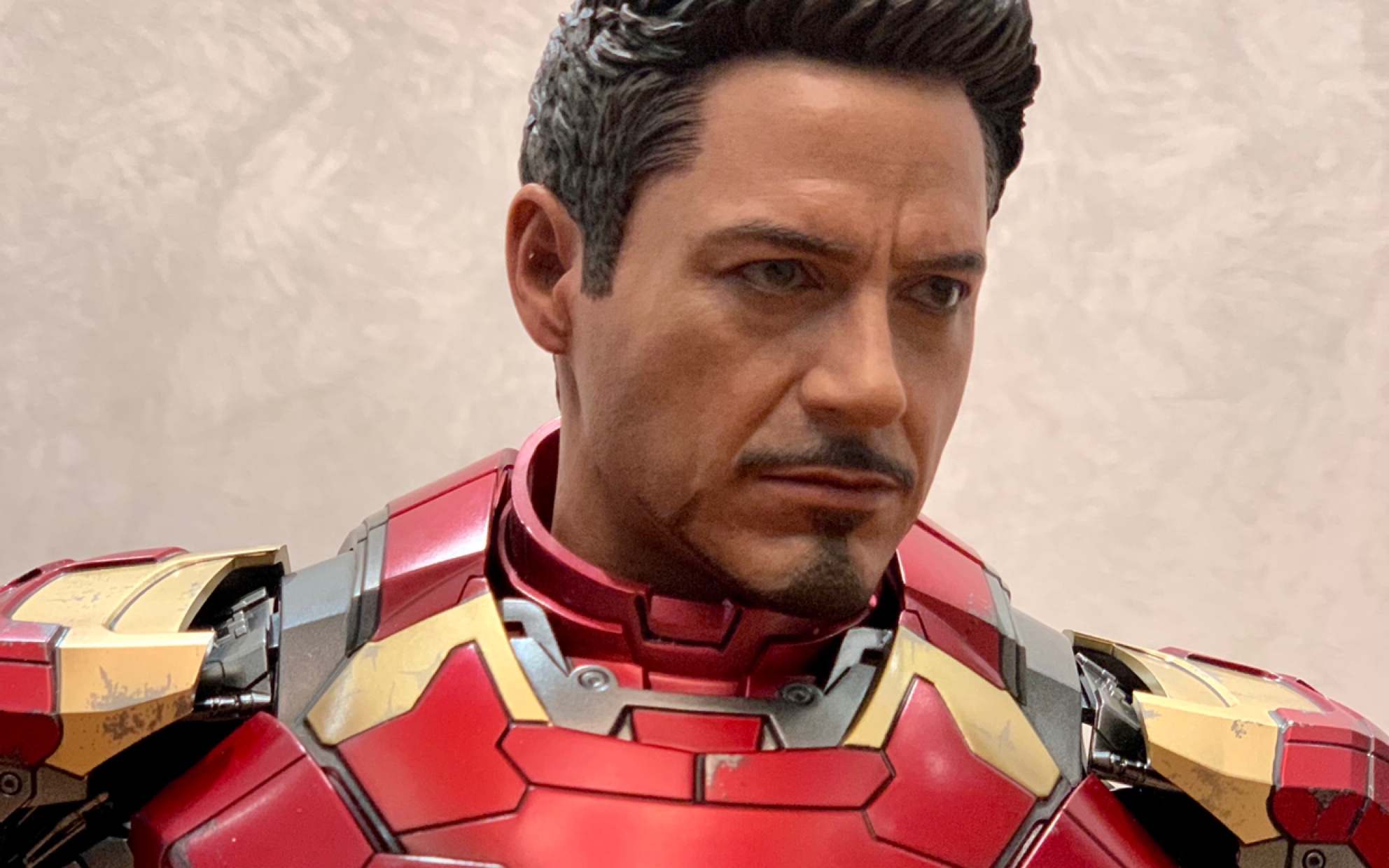 「hottoys qs005」复仇者联盟2(1比4)钢铁侠mk43开盒