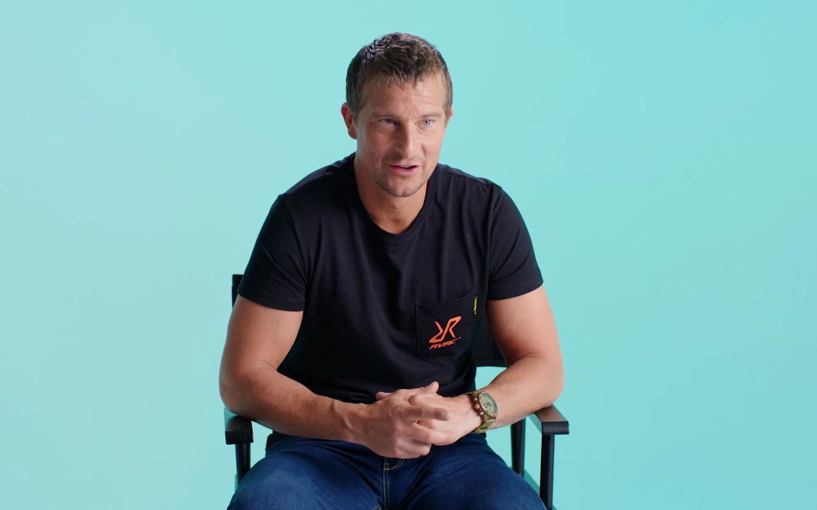 贝尔·格里尔斯 (bear grylls) 打破了他职业生涯最重要的时刻 gq
