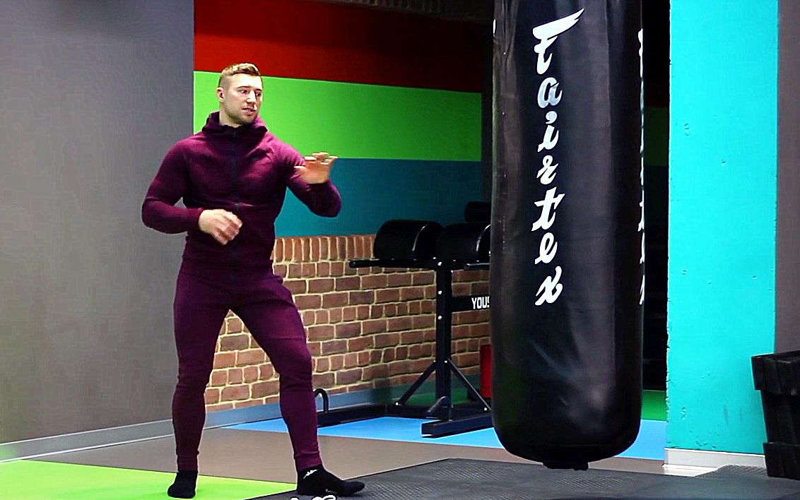 俄罗斯格斗教学第六期街头格斗中最有效的腿法