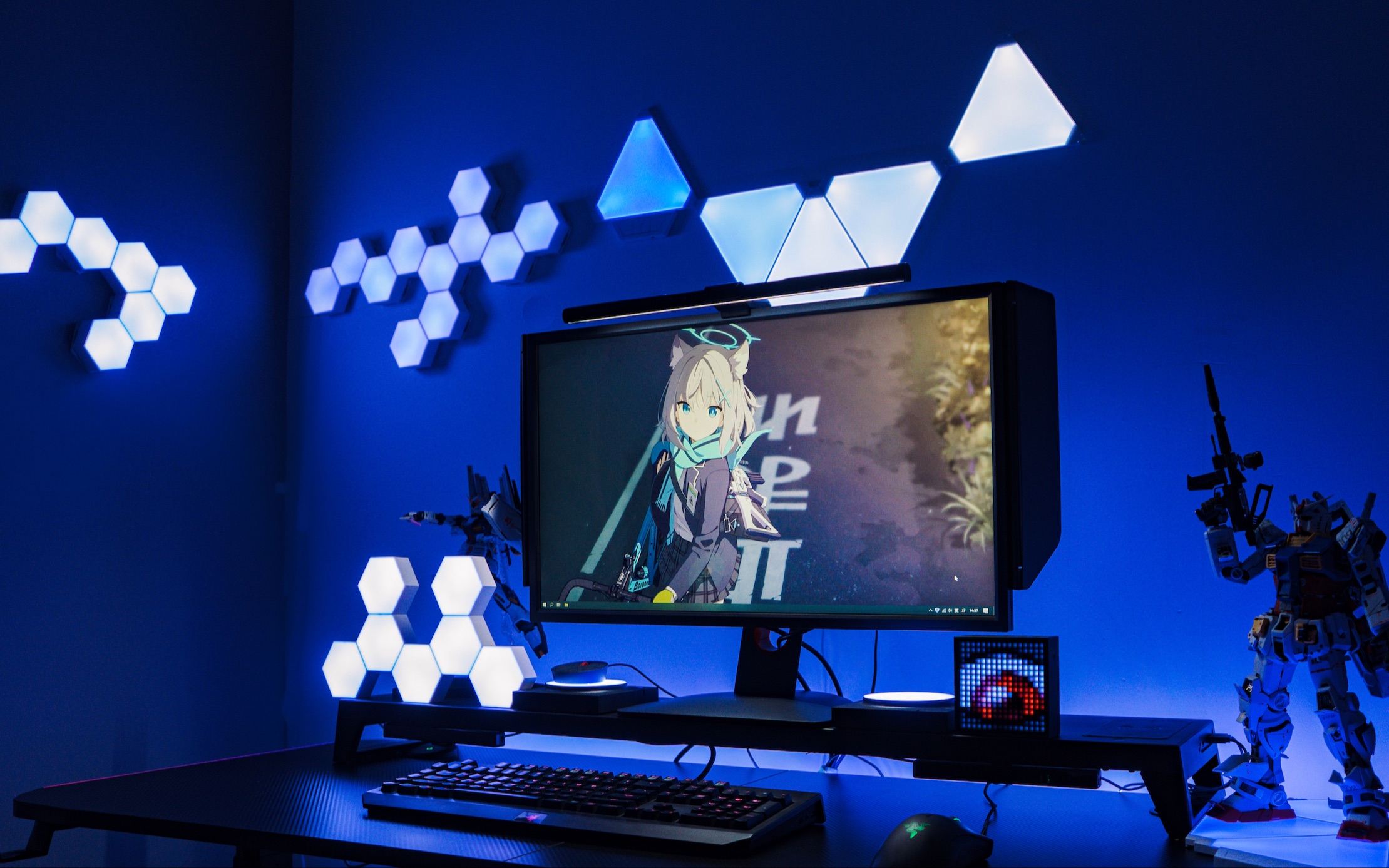 哪个男孩不想要一张自己的电竞桌面电竞桌面20桌面文化