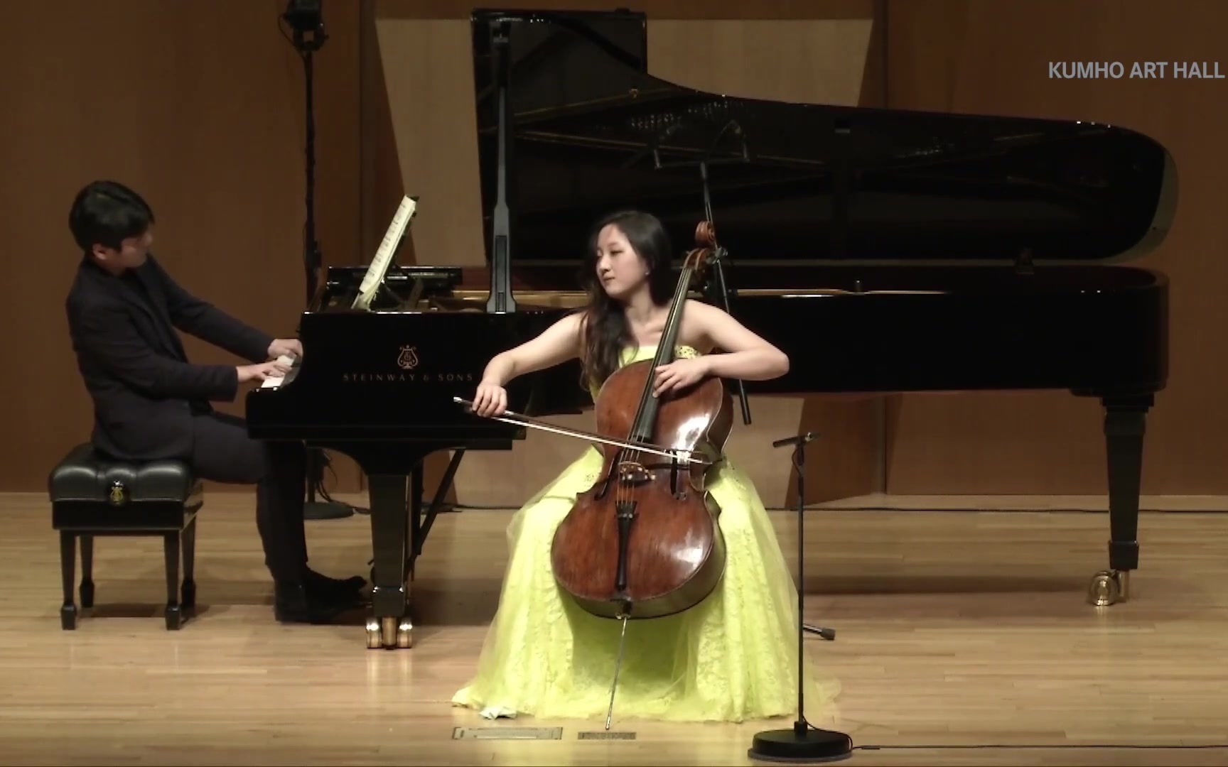 [图]Hayoung Choi & 舒伯特-a小调阿佩乔尼奏鸣曲 F. Schubert Arpeggione Sonata in a minor, D.821