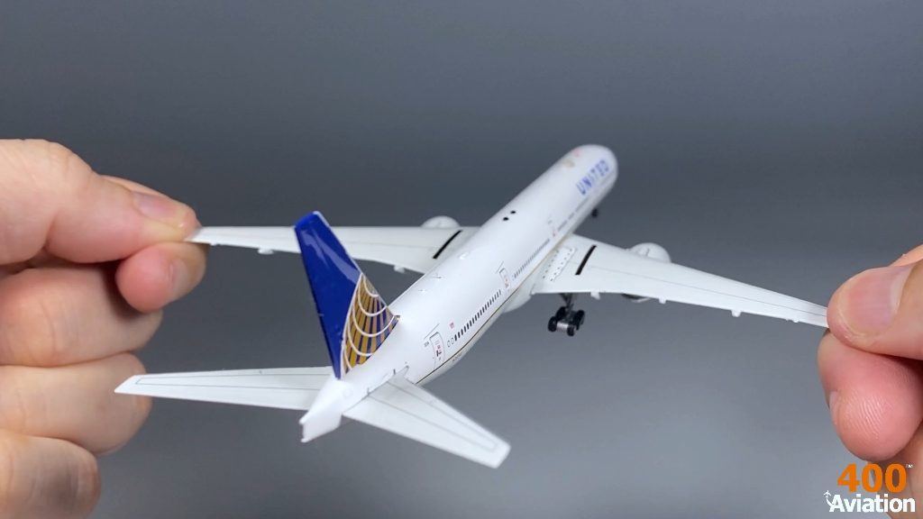 波音b777-300er#联合航空 #波音777#飞机#一起看飞机#飞机模型#开箱