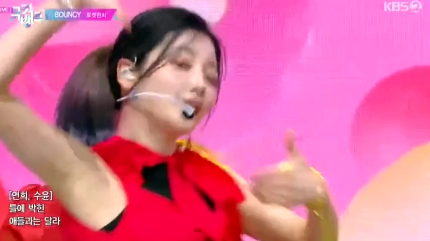 音乐银行:女团"火箭飞拳"演唱新曲!高桥朱里出拳一击ko