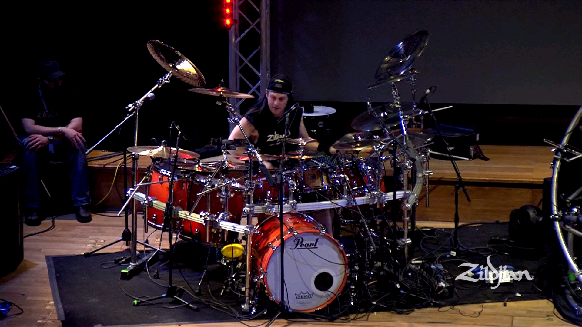 梦剧院(dream theater)现任鼓手mike mangini表演经典歌曲 – the