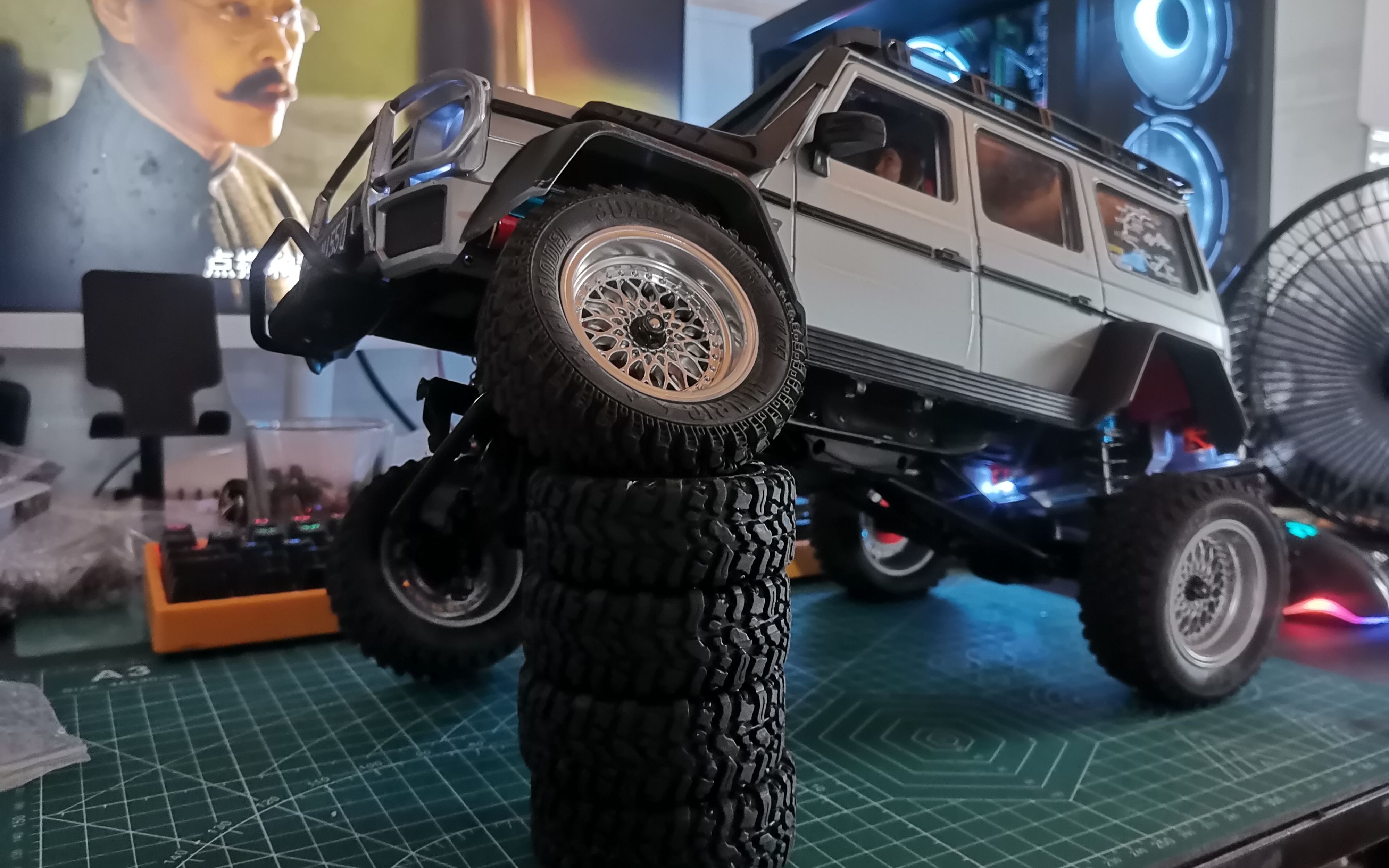 莽牛-mn86s 巴博斯 大g  rc 1/12 攀爬车 遥控车 绞牙 改装 q弹