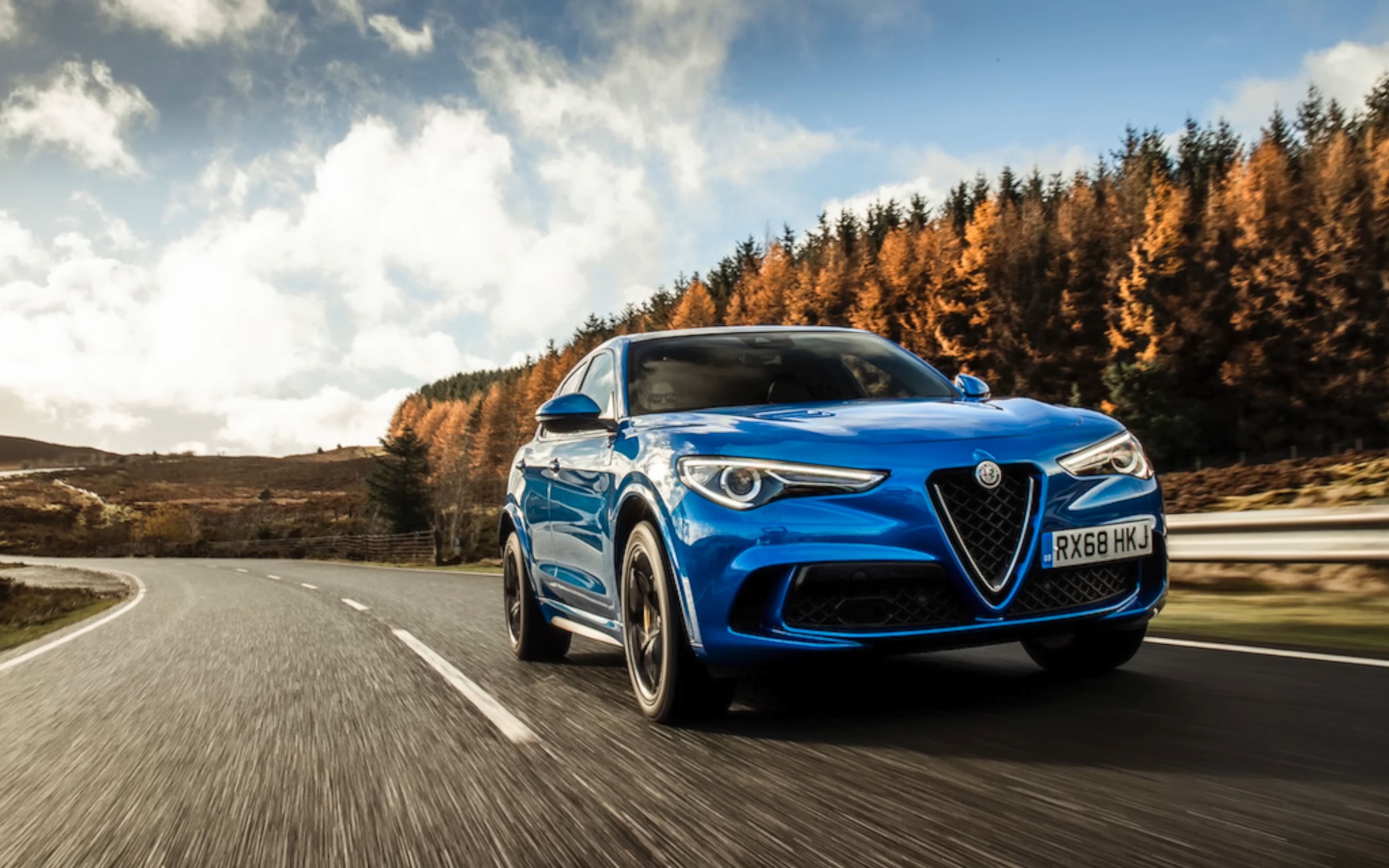 2023 阿尔法罗密欧 stelvio suv 四驱 英国版本