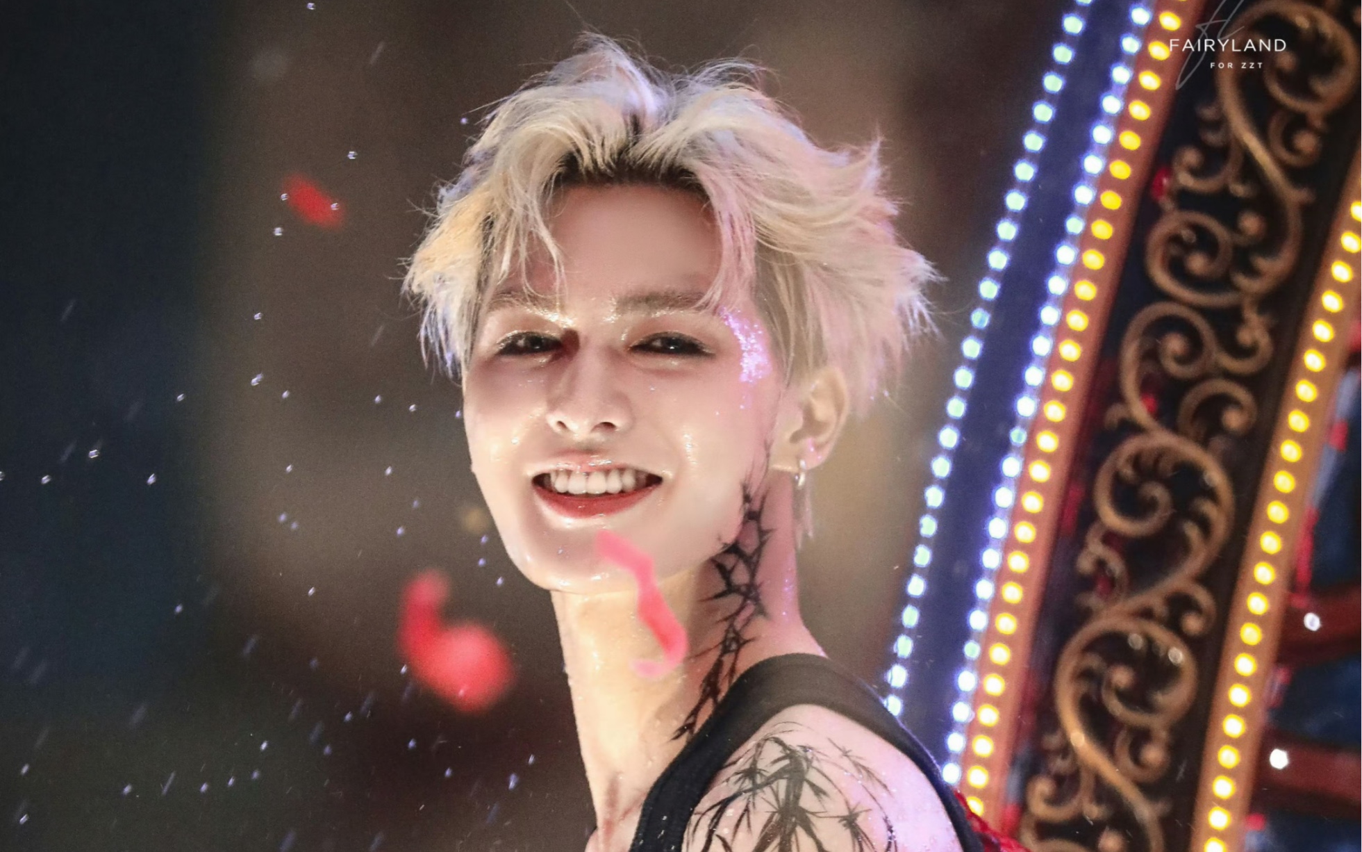 罗蒙环球乐园 明星季 朱正廷 花絮